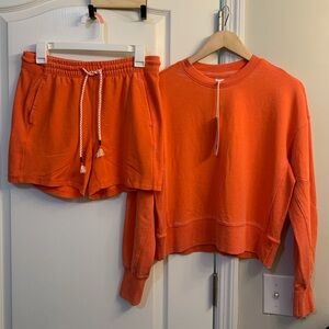 Sunnyside by Sundry Orange 2 Piece Lounge Sweat Shorts & Sweatshirt Set NWT